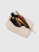 Pebble Leather Travel Pouch – Sand Ivory