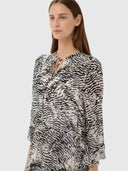 Lyon Dress – Black Wavy Structure