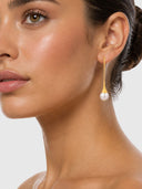 Elysian Pearls Earrings