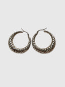 Jacqui Wave Large Hoops Earrings – Silver